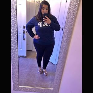 Meet your Posher, Jasmine